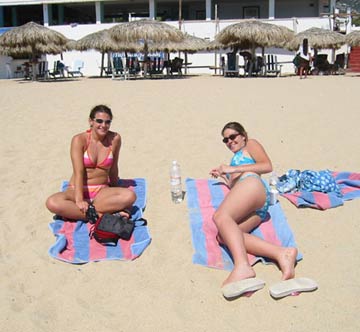 Student Nurses on the Beach